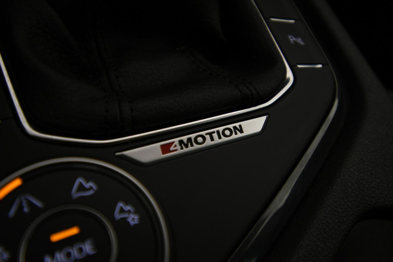 VOLKSWAGEN Tiguan 2.0 tdi Life 4motion 150cv dsg ACC+FULL LED+C18"