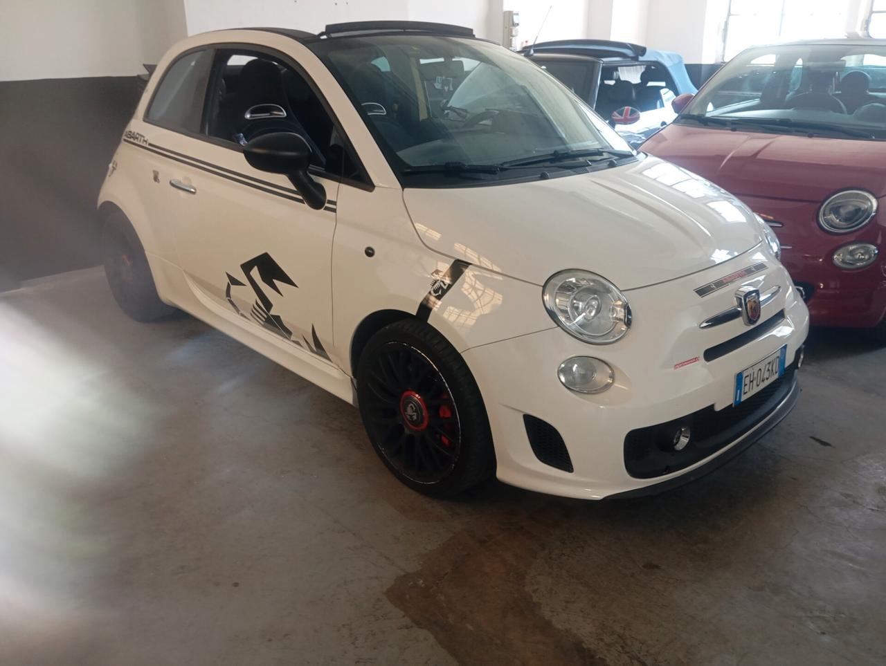 Abarth 500 C 1.4 Turbo T-Jet MTA