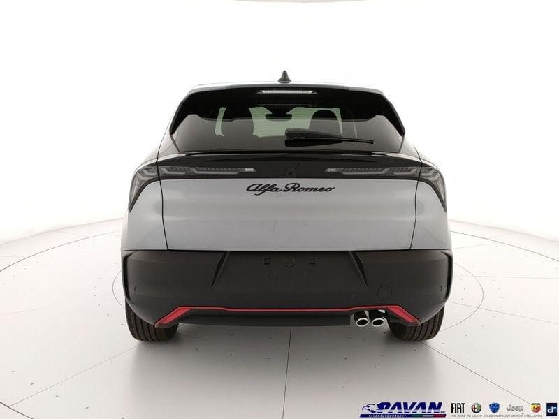 Alfa Romeo Junior Hybrid 145cv TECHNO Speciale