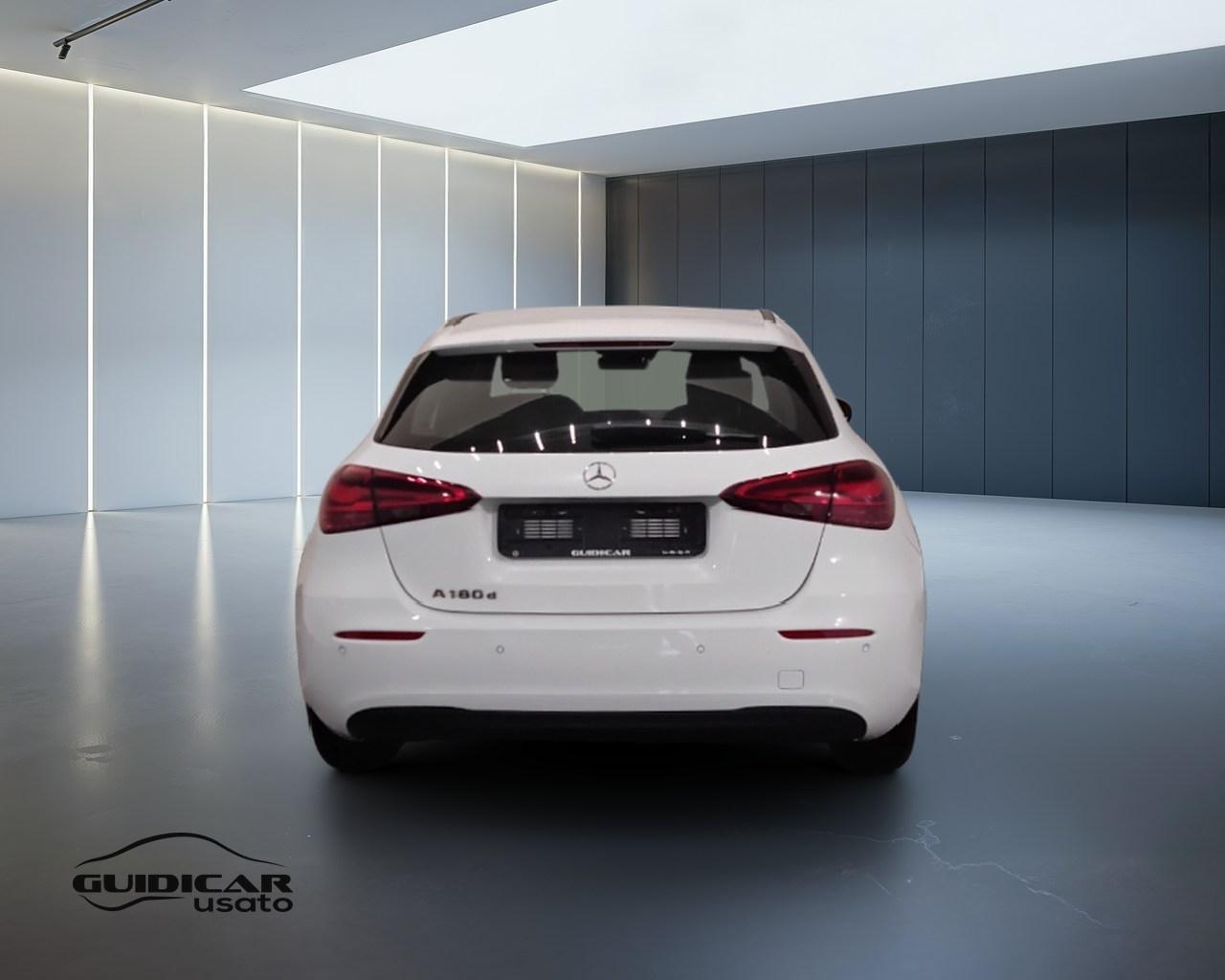 Mercedes-Benz Classe A - W177 2023 - A 180 d Advanced auto