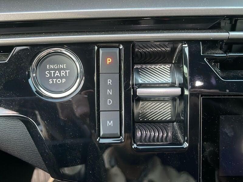 Peugeot 3008 1.2 hybrid Allure 145cv e-dcs6