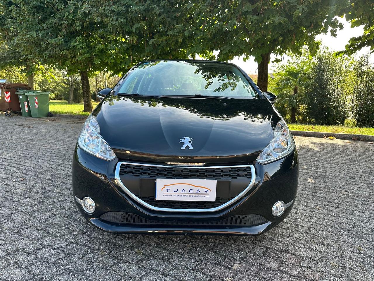 Peugeot 208 Allure 1.4 95 VTI #6873