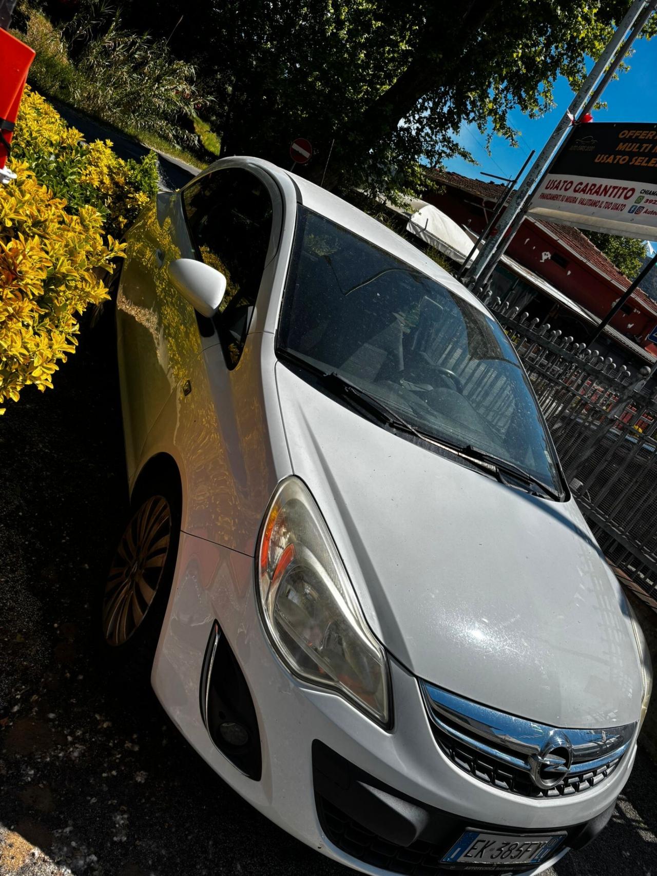 Opel Corsa 1.2 85CV 5 porte GPL-TECH Club