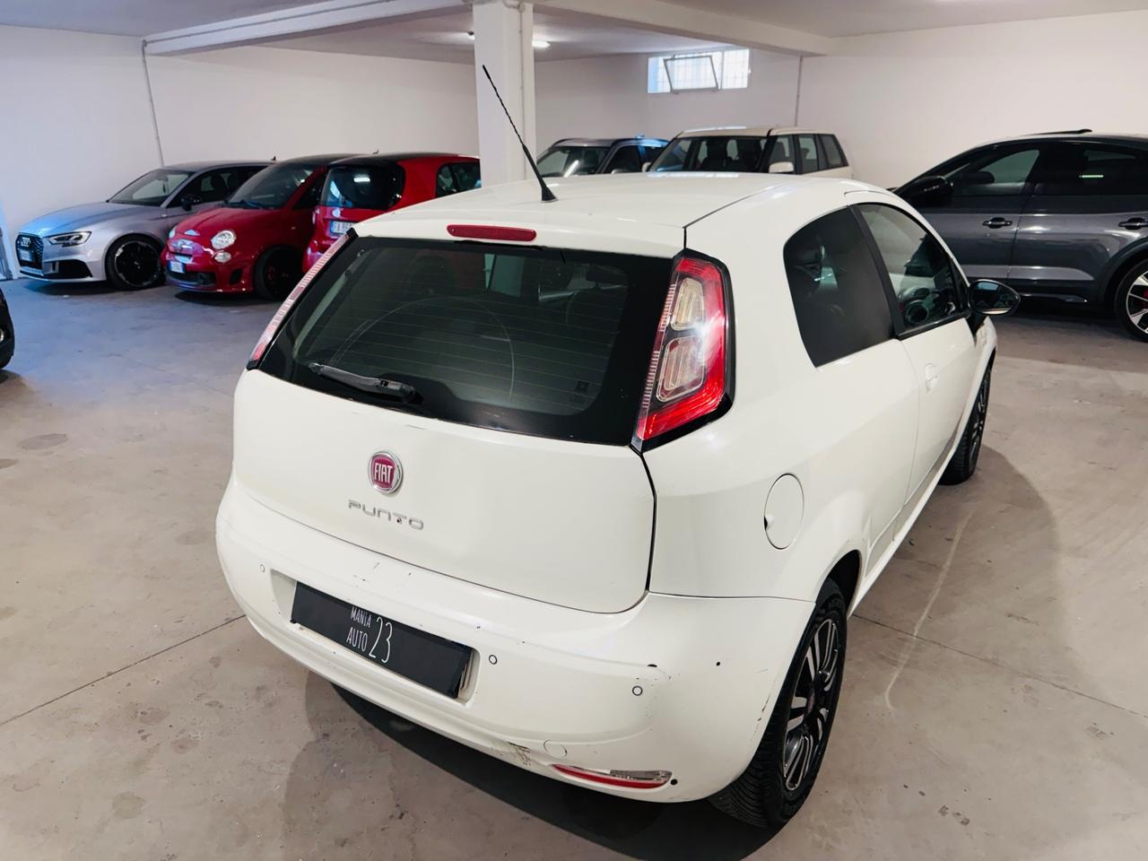 Fiat Punto 1.3 MJT II 75 CV 3 porte Young*NEOPATENTATI*
