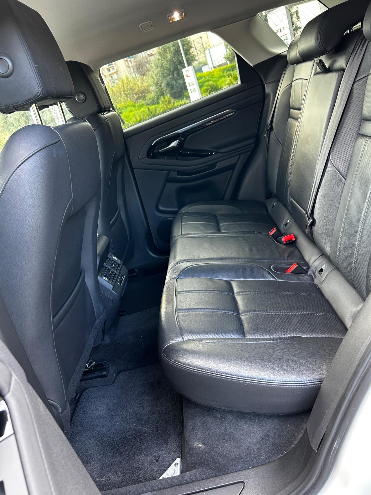 Land Rover Range Evoque 2.0D I4-L.Flw 150CV AWD Aut R-Dynamic HSE