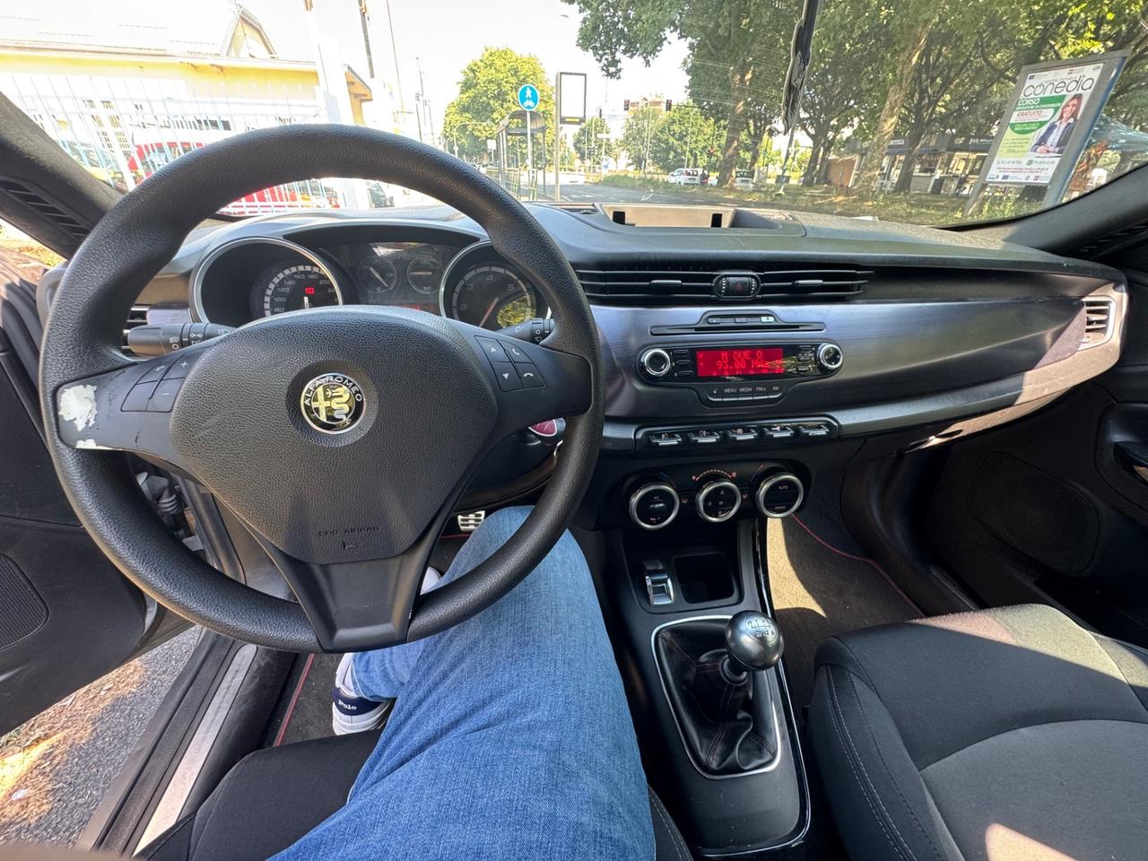 Alfa Romeo Giulietta 2.0 JTDm-2 Distinctive 2012