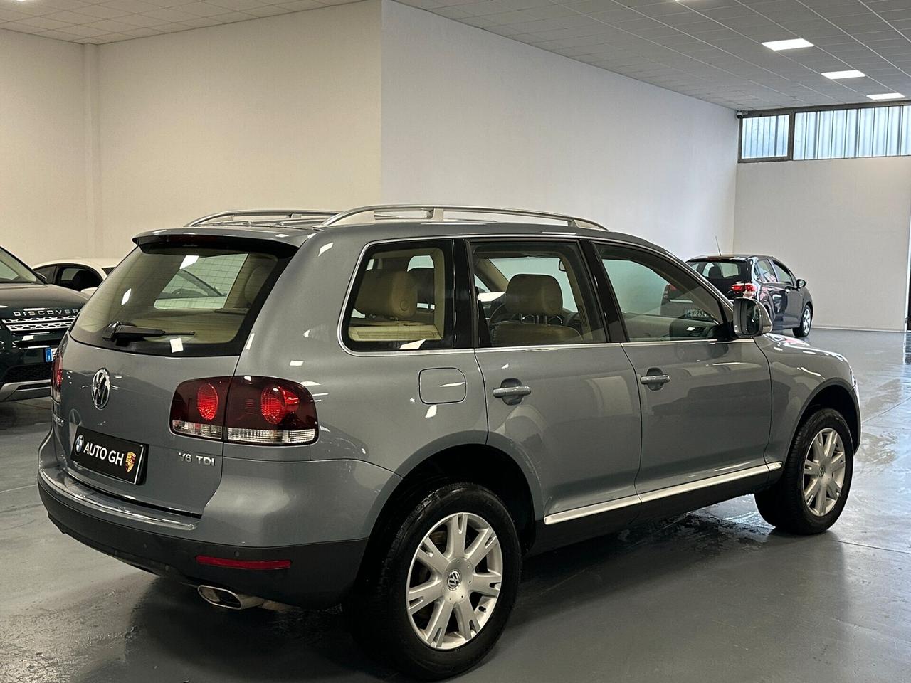 Volkswagen Touareg 3.0 V6 TDI DPF Exclusive