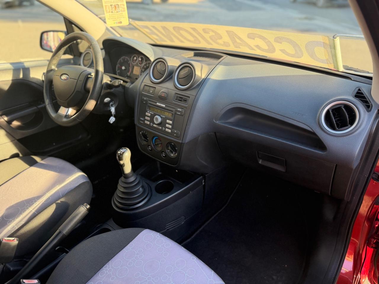Ford Fiesta 1.4 TDCi 5p. Ghia