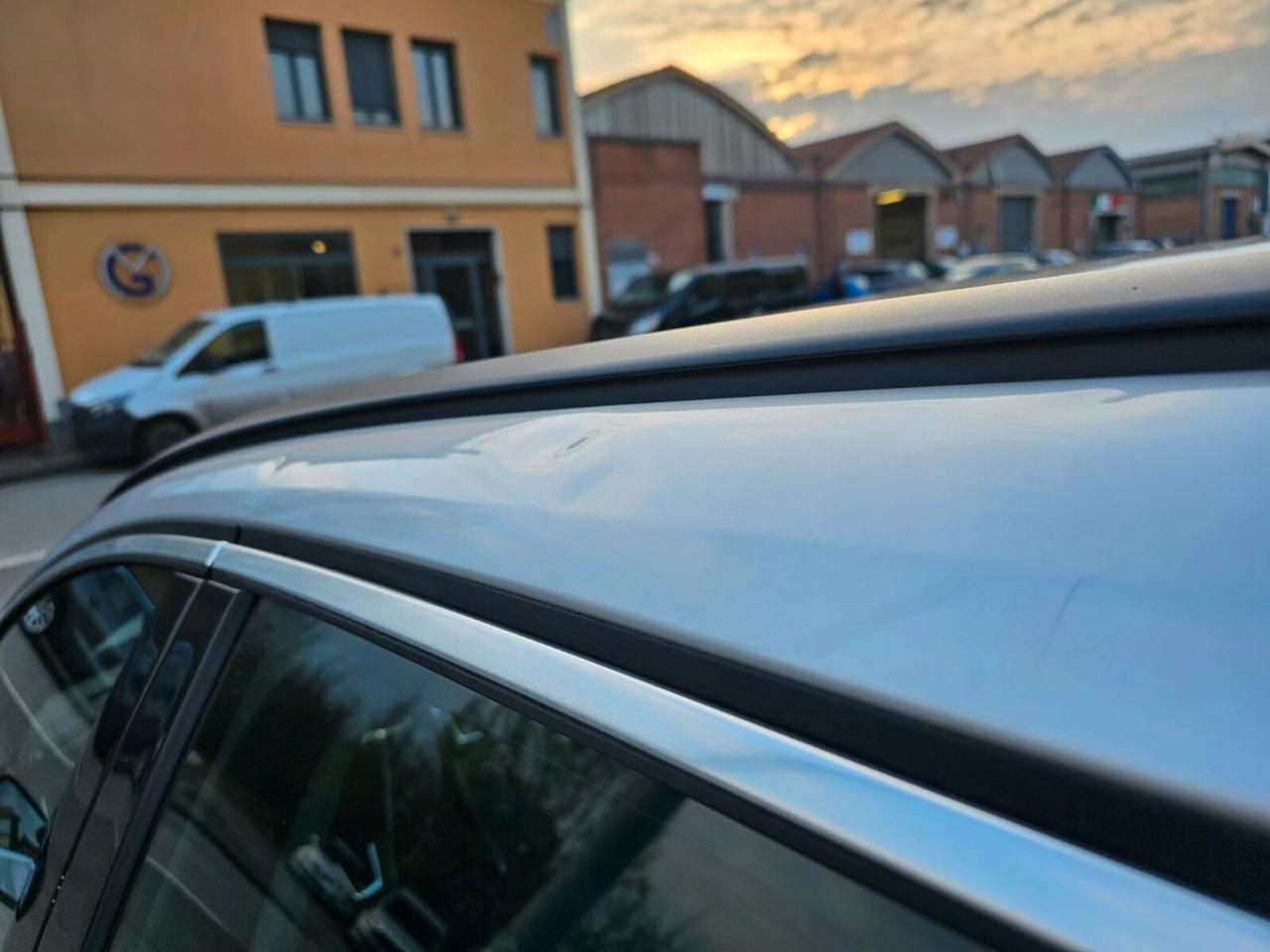 Volvo V60 2.0 D4 181cv Summum*Pelle*Navi*Pdc*Euro6*