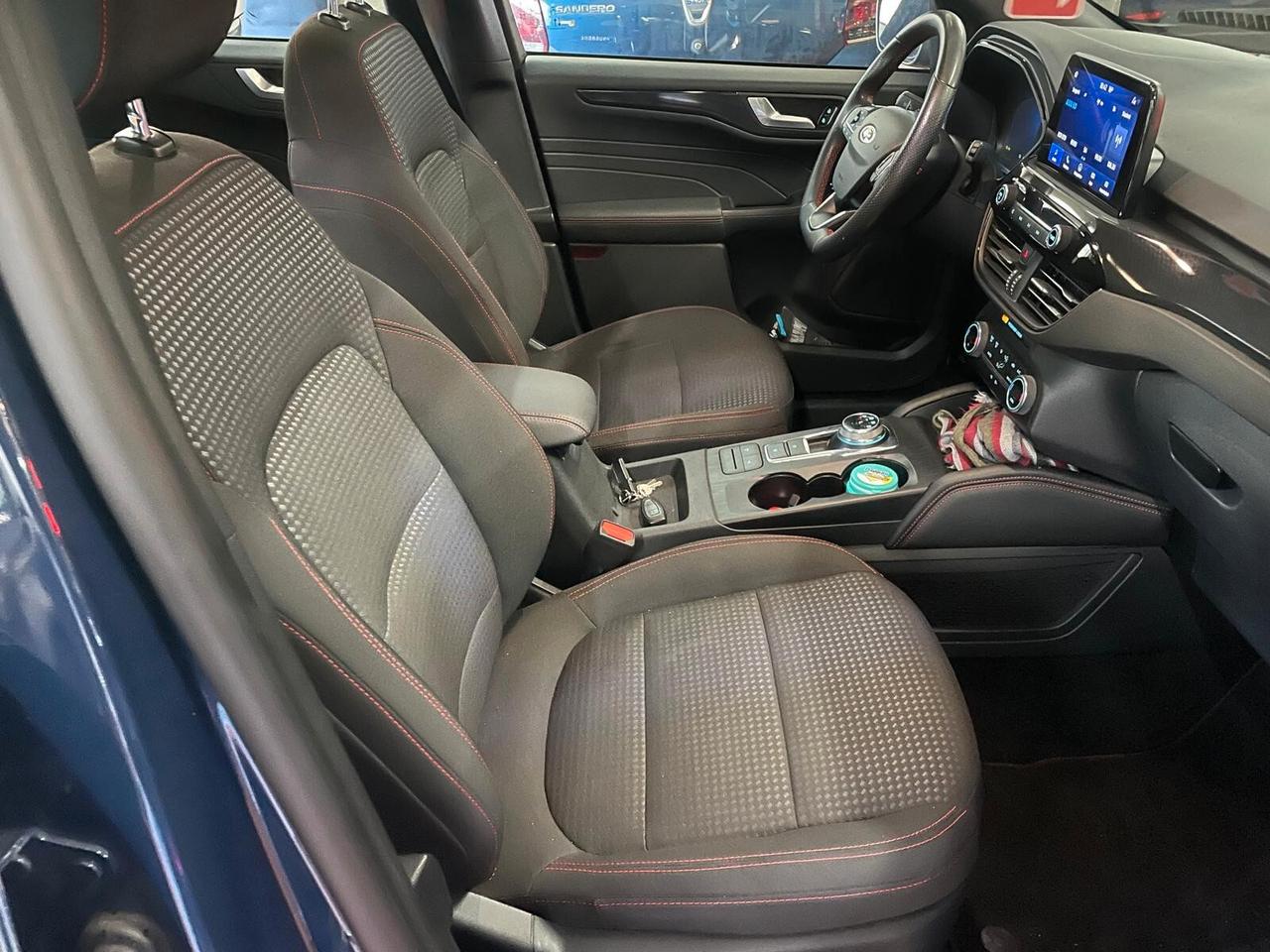 Ford Kuga 2.5 Full Hybrid 190 CV CVT 2WD ST-Line