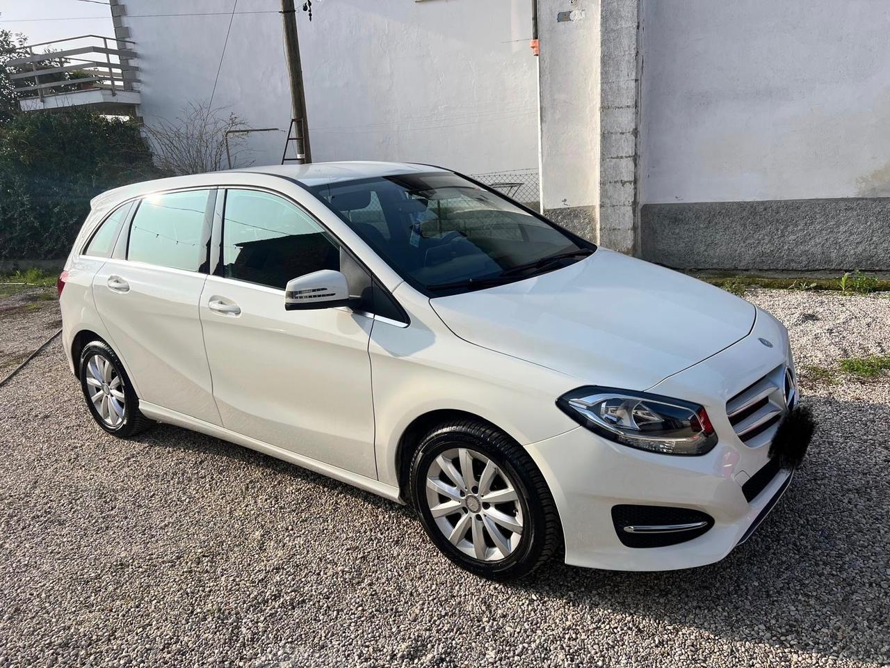 Mercedes-benz B 180 d Automatic Premium