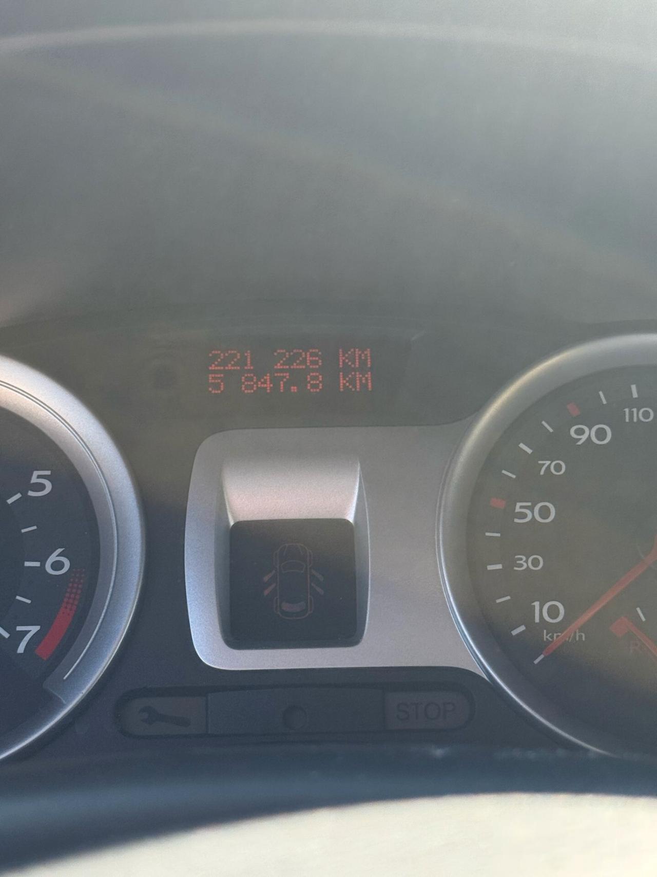 Renault Clio 1.2 16V 5 porte Le Iene