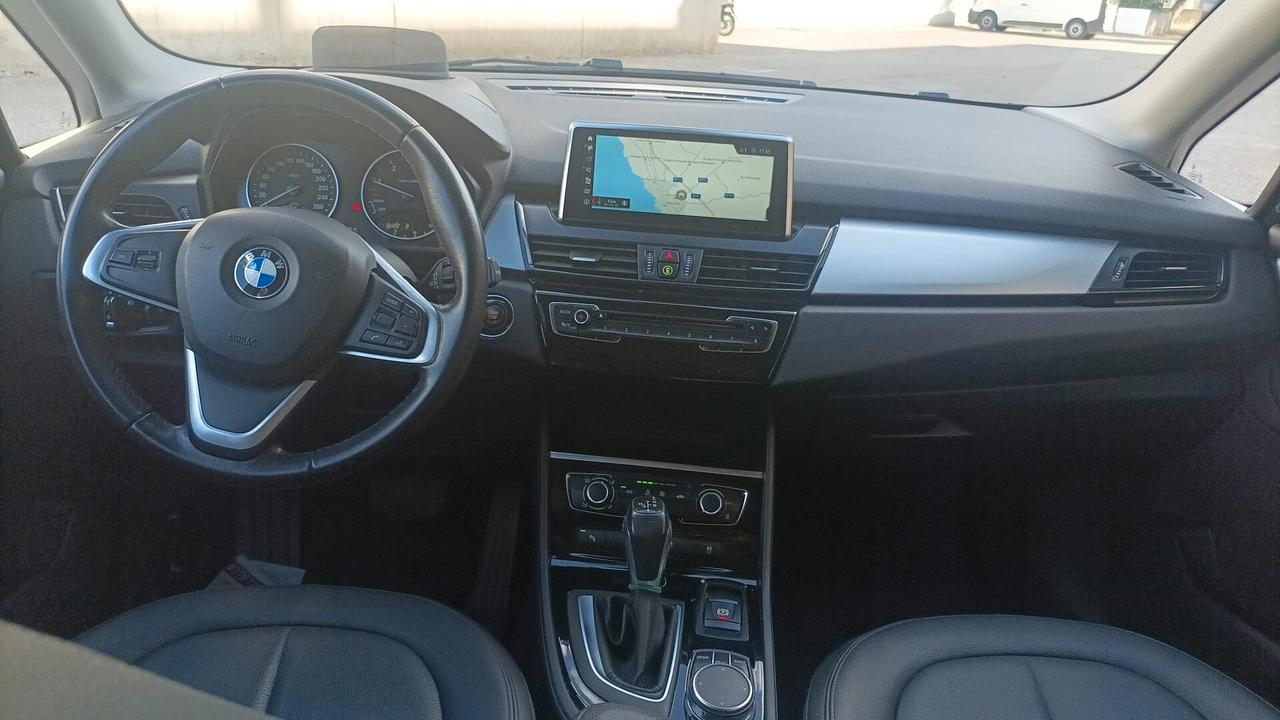 Bmw 2er Active Tourer 216d Active Tourer Advantage