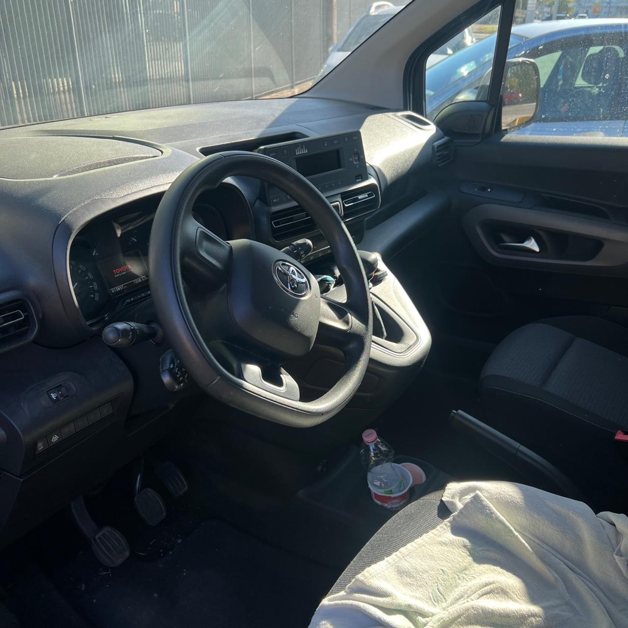 Toyota Proace City Verso 1.2 110 CV S&S Short D Lounge