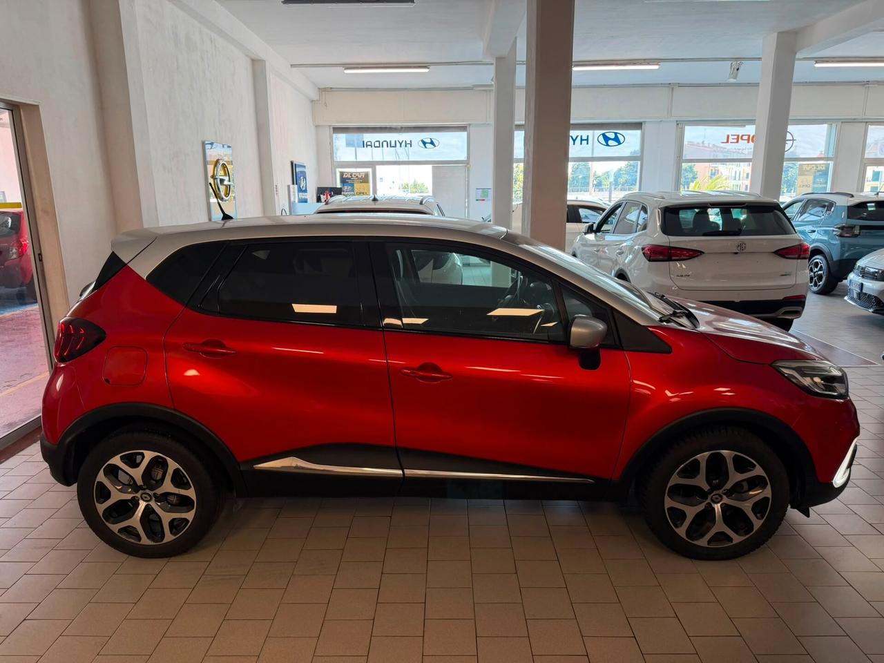 Renault Captur 1.5 dCi 8V 110 CV Start&Stop Energy R-Link