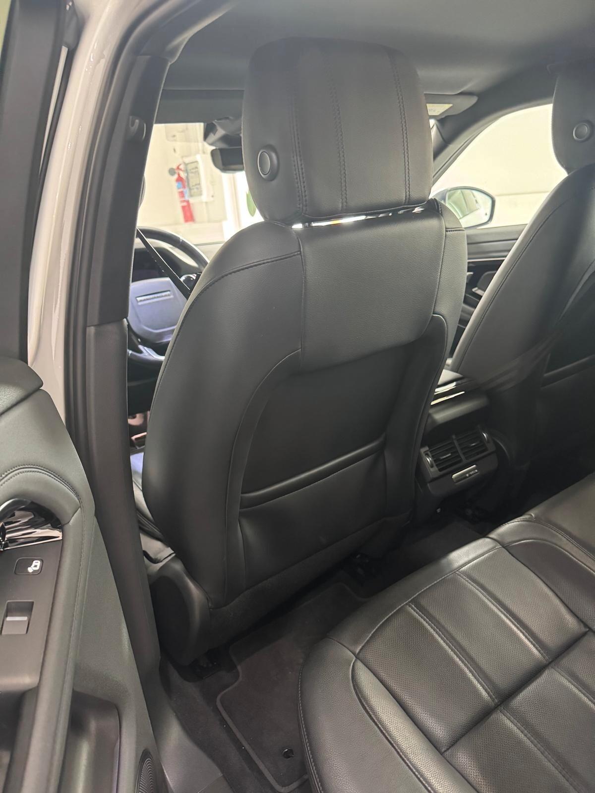 Land Rover Range Evoque 2.0D I4 180 CV AWD Auto R-Dynamic SE
