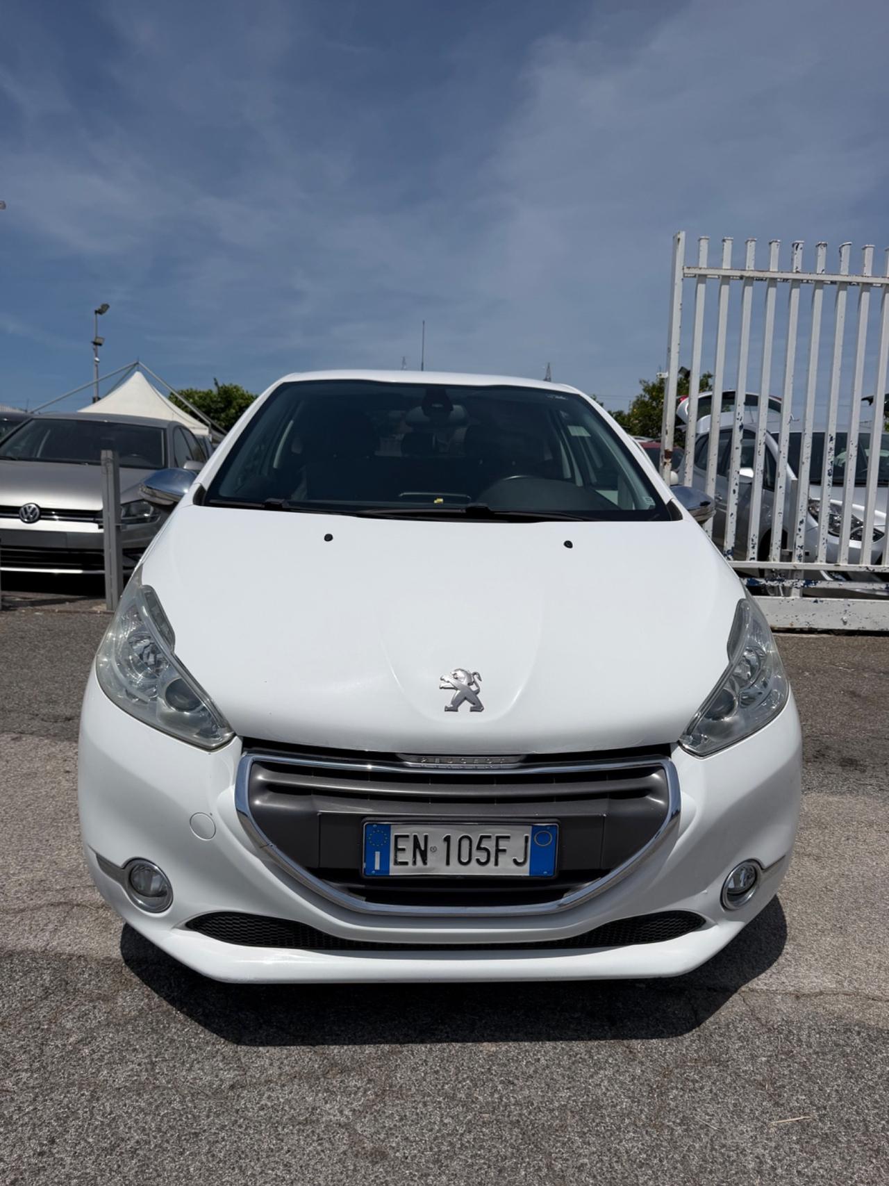 Peugeot 208 1.4 HDi 68 CV 3 porte Access