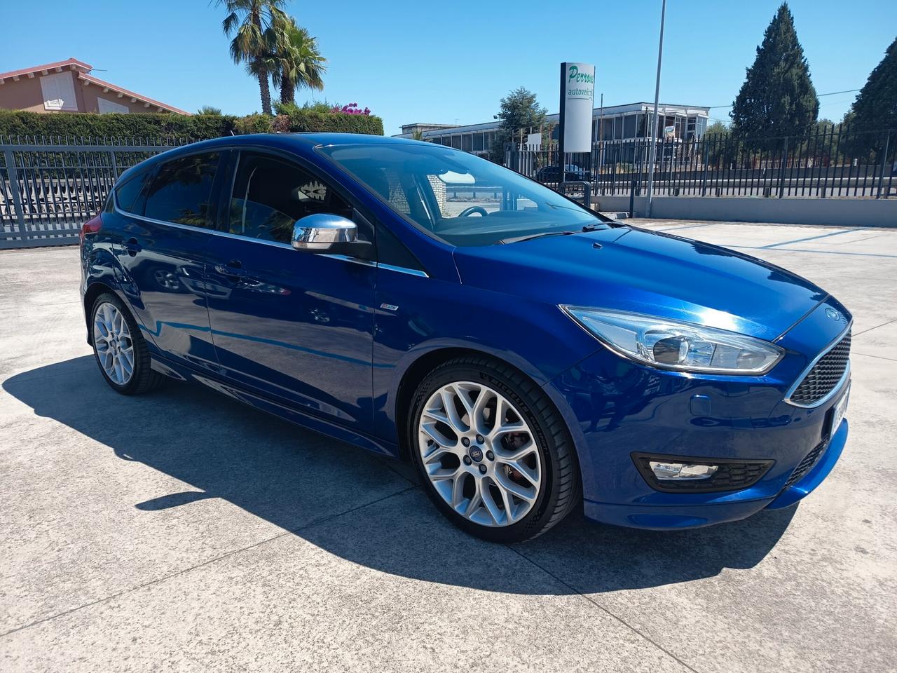 Ford Focus 1.5 TDCi 120 CV Start&Stop st line x titanium