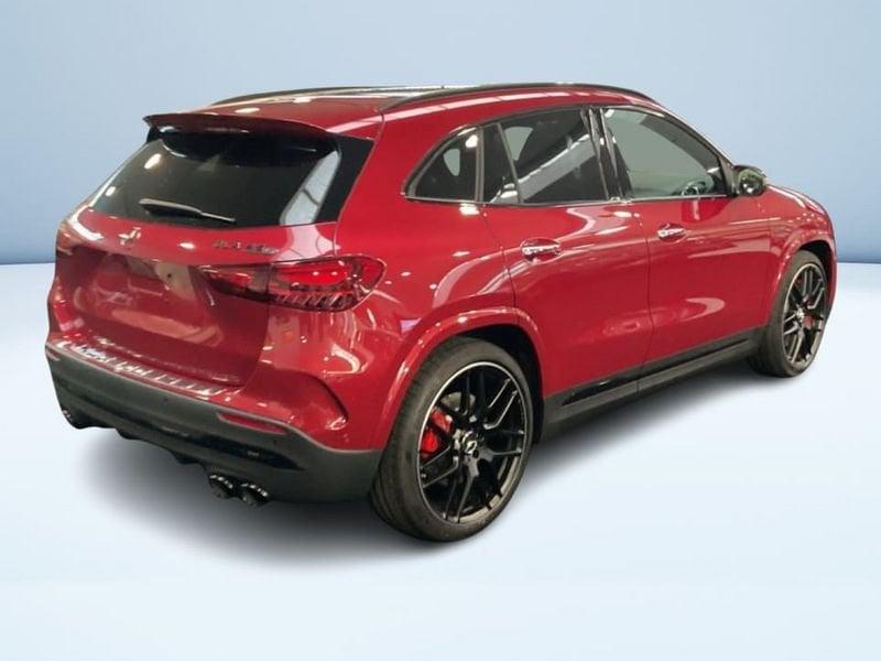 Mercedes-Benz GLA 45 S AMG 4Matic Racing Collection