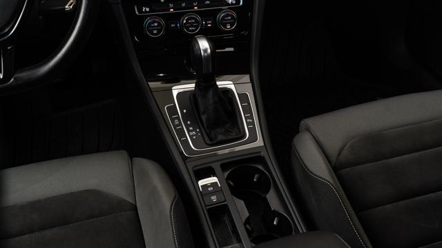 VOLKSWAGEN Golf 1.5 TGI DSG 5p. Executive UNIPRO NEOPATENTATI