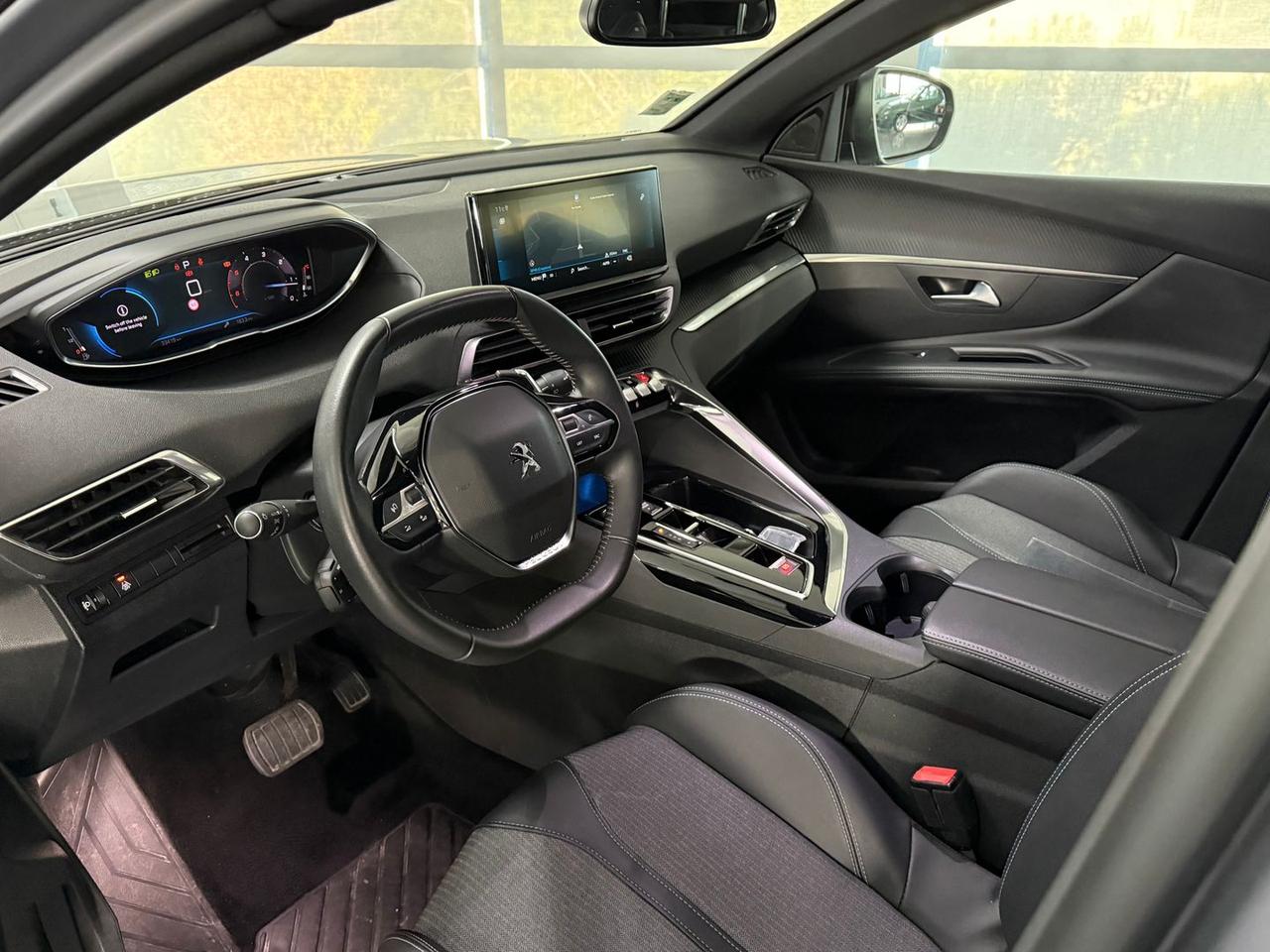 Peugeot 3008 Allure Pack 1.5 Blue HDI 130 #8764