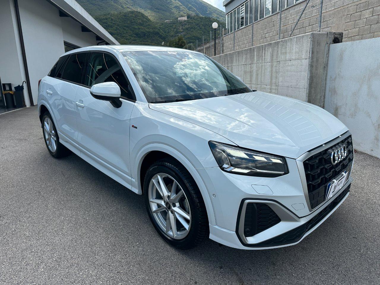 Audi Q2 35 1.5 tfsi S line edition s-tronic