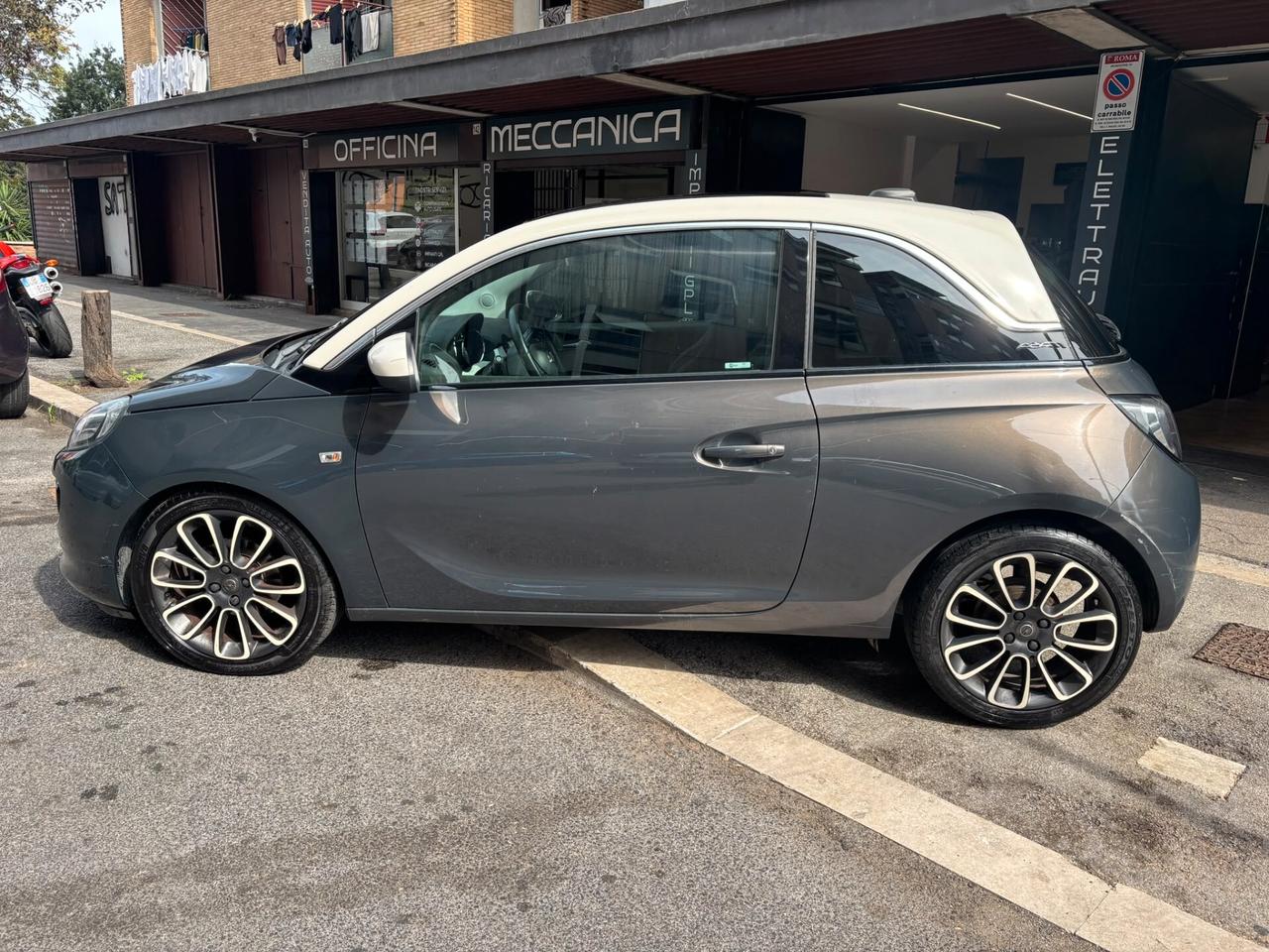 Opel Adam 1.2 70 CV