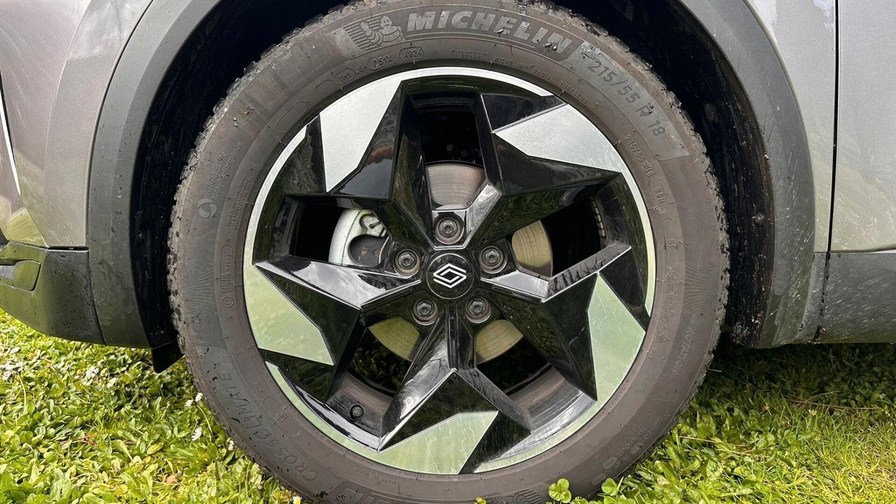 Renault Captur 1.0 TCe 90CV Techno 2025 8.800KM GPL Leggi testo