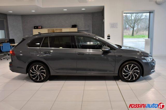 VOLKSWAGEN Golf Variant 2.0 TDI 116 CV STYLE + R17 VENTURA + REARVIEW