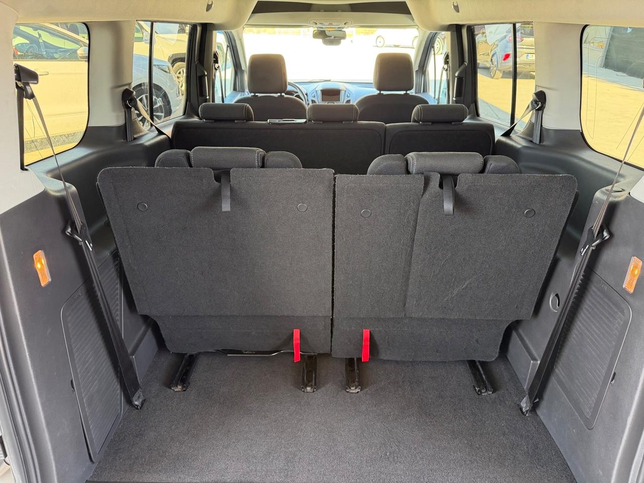 Ford Tourneo Connect Connect7 1.5 TDCi 120 CV Powershift Titanium
