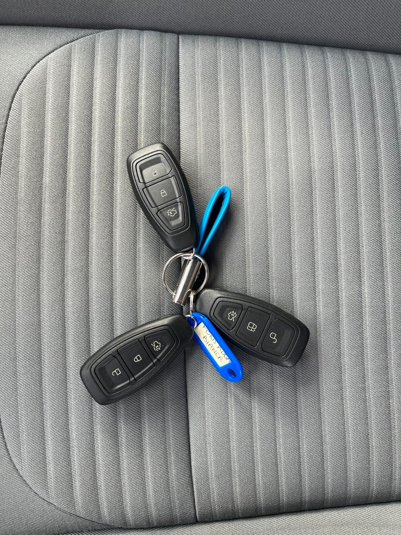 FORD KUGA 1.5 BZ 120CV - OK NEOPATENTATI