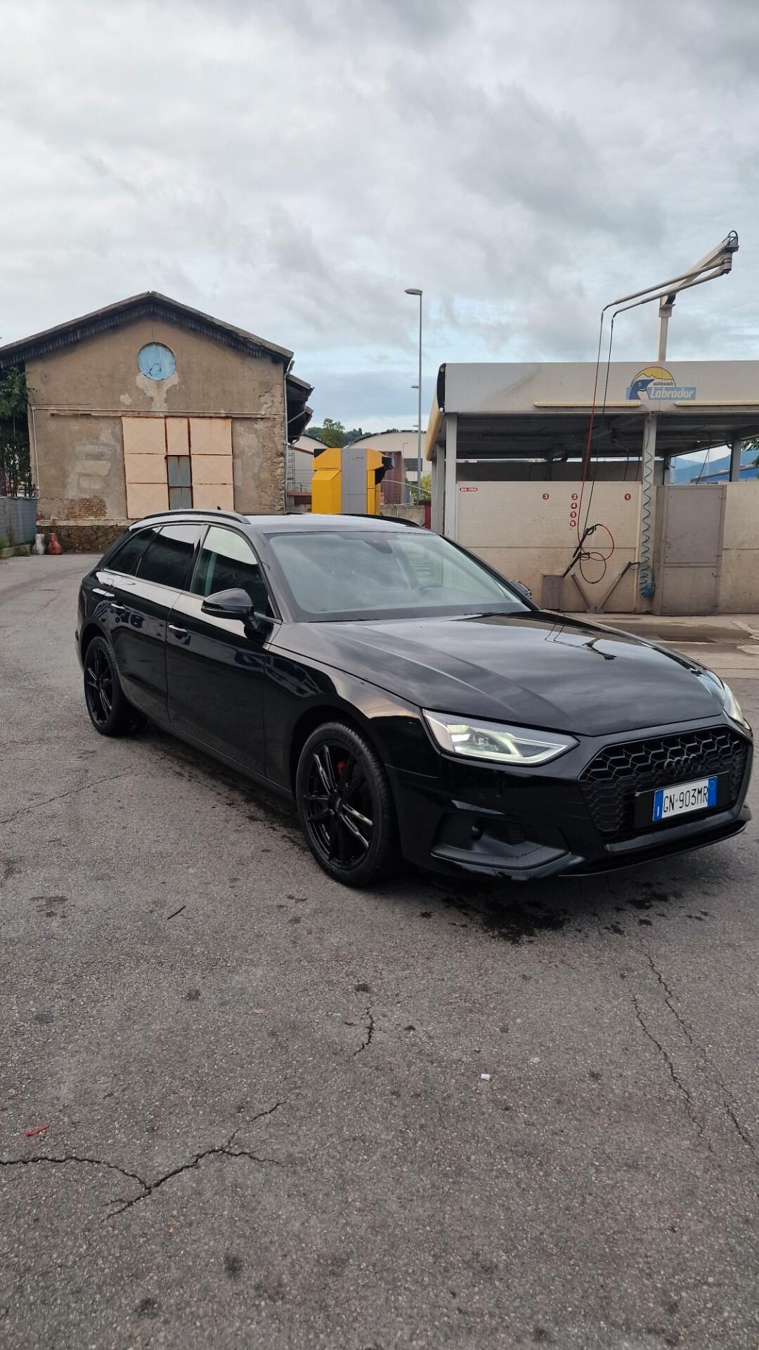 Audi A4 Avant 40 TDI S tronic Business