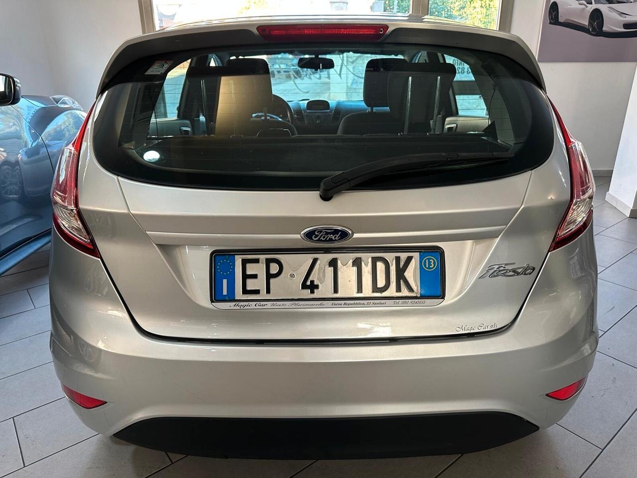 Ford Fiesta 1.4 TDCi 70CV 5 porte Titanium