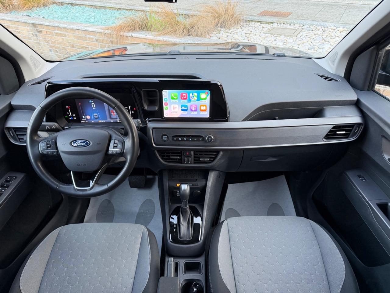 Ford Tourneo Courier 1.0 EcoBoost Powershift Active