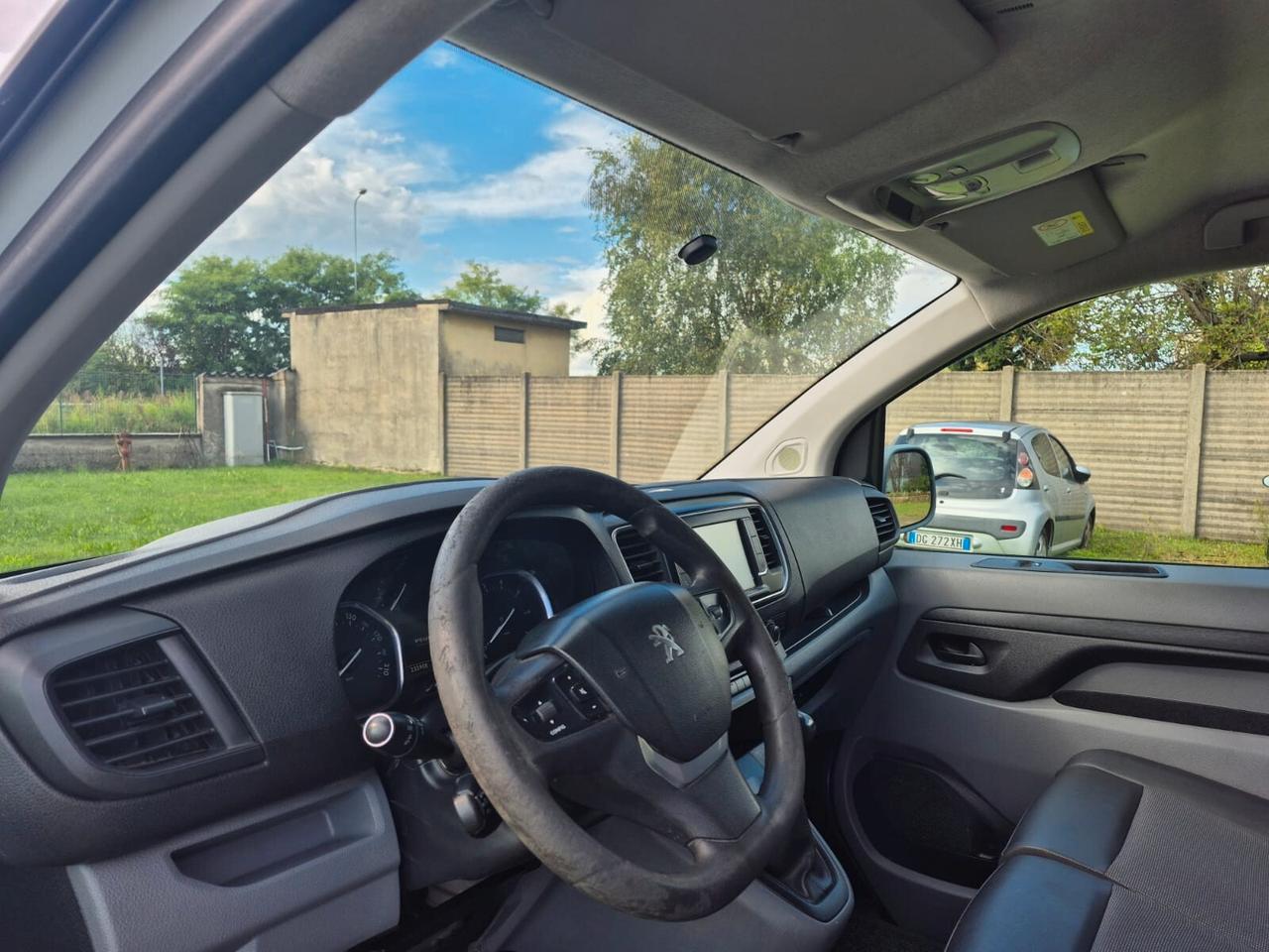 Peugeot Expert 115 Premium Compact