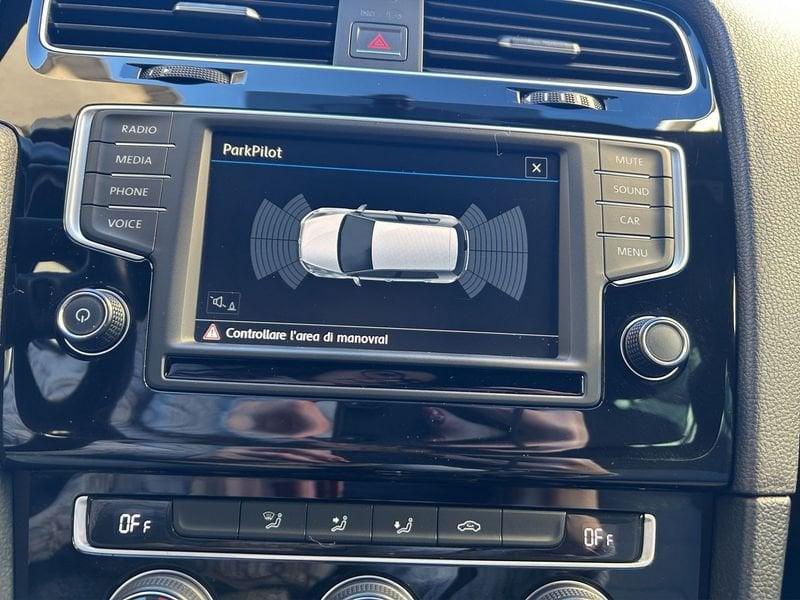 Volkswagen Golf Golf 1.6 TDI 110 CV DSG 5p. R-Line BlueMotion Technology