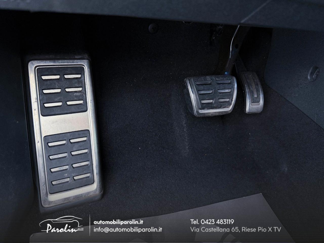 Volkswagen Tiguan 2.0 tdi R-Line 4Motion 200 CV DSG