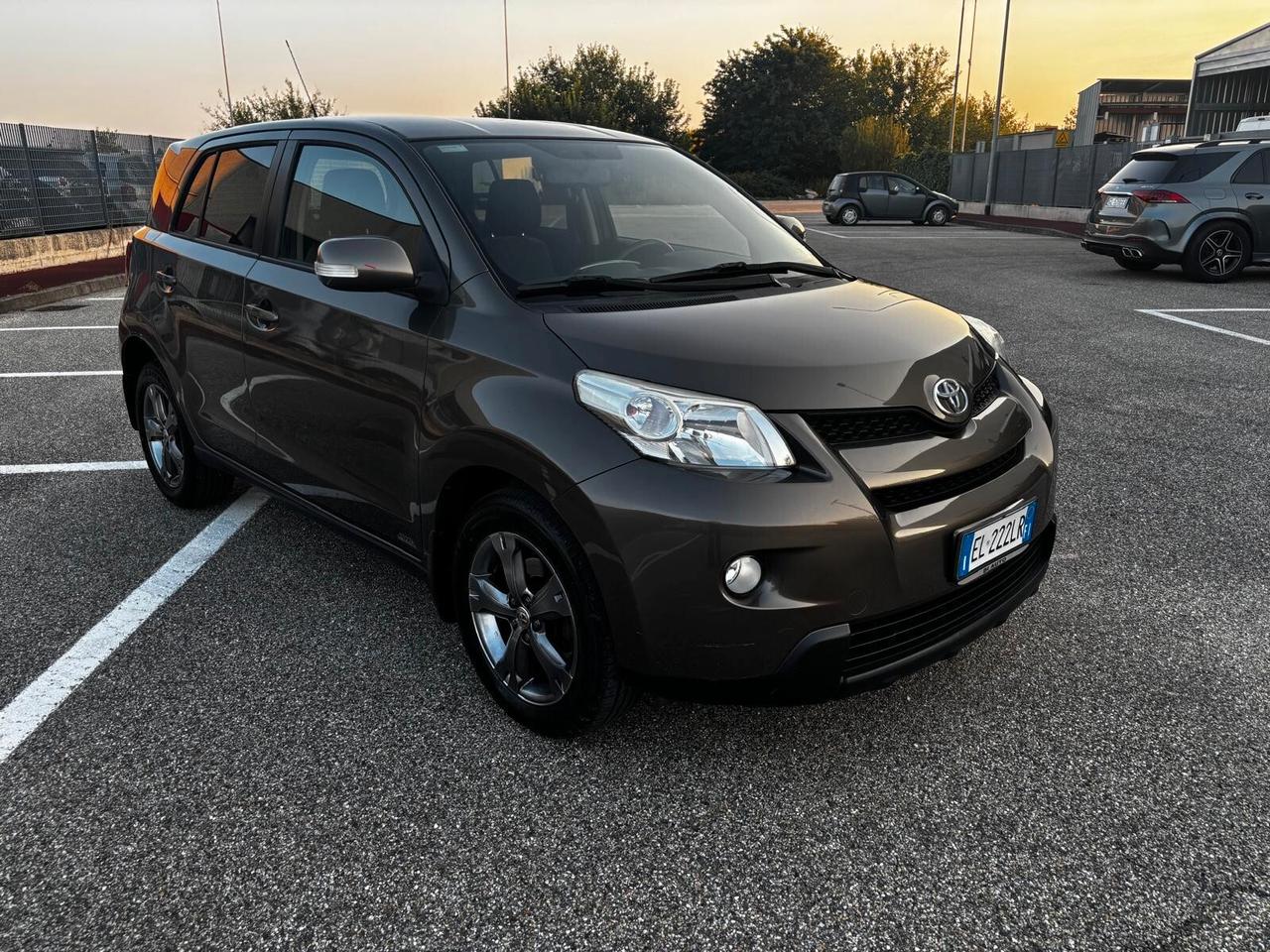 Toyota Urban Cruiser 1.4 D-4D AWD Lounge X UNICO PROPRIETARIO TAGLIANDI TOYOTA