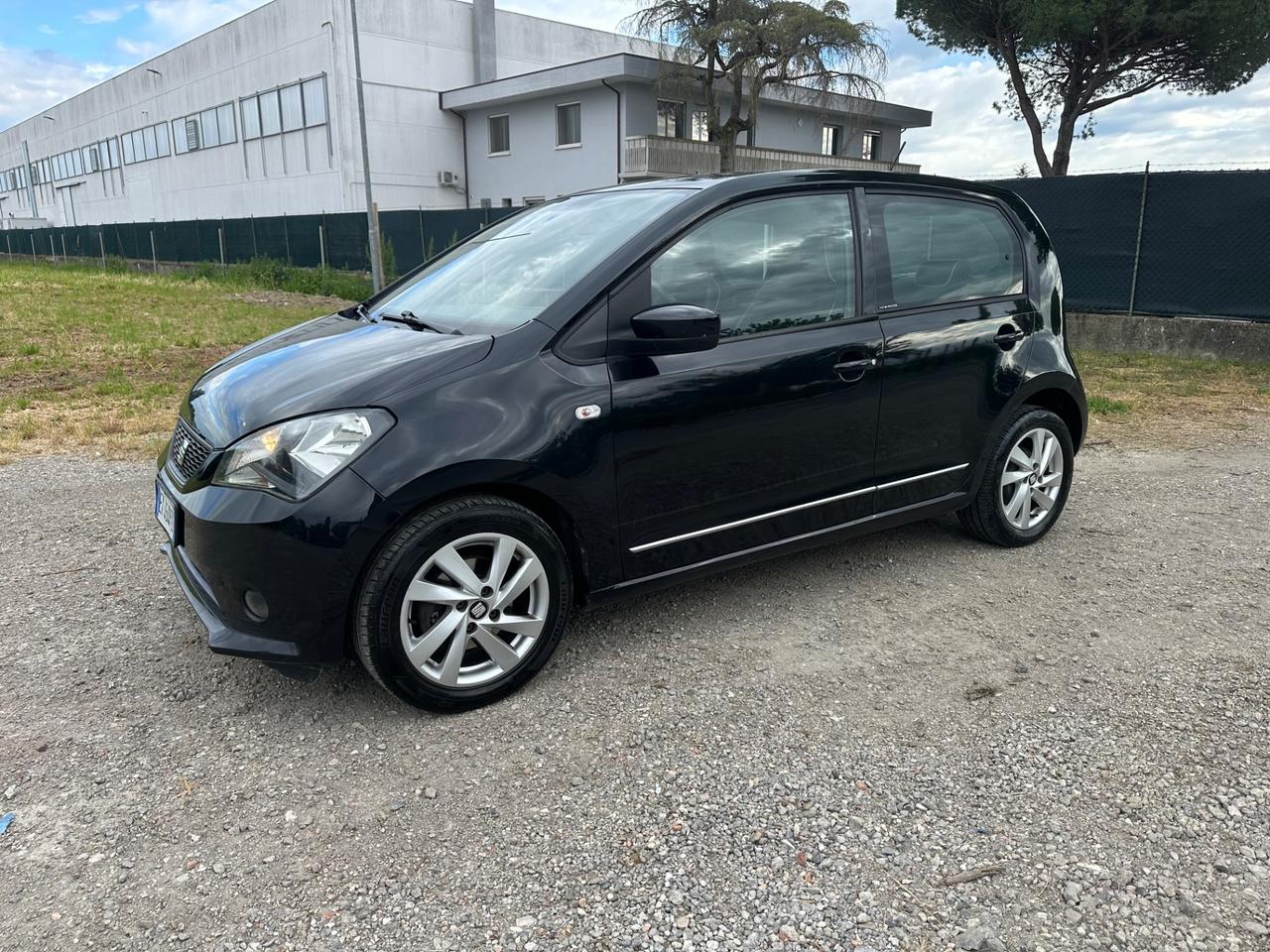 Seat Mii 1.0 68 CV 5 porte by Mango Nero Assoluto Ecofuel