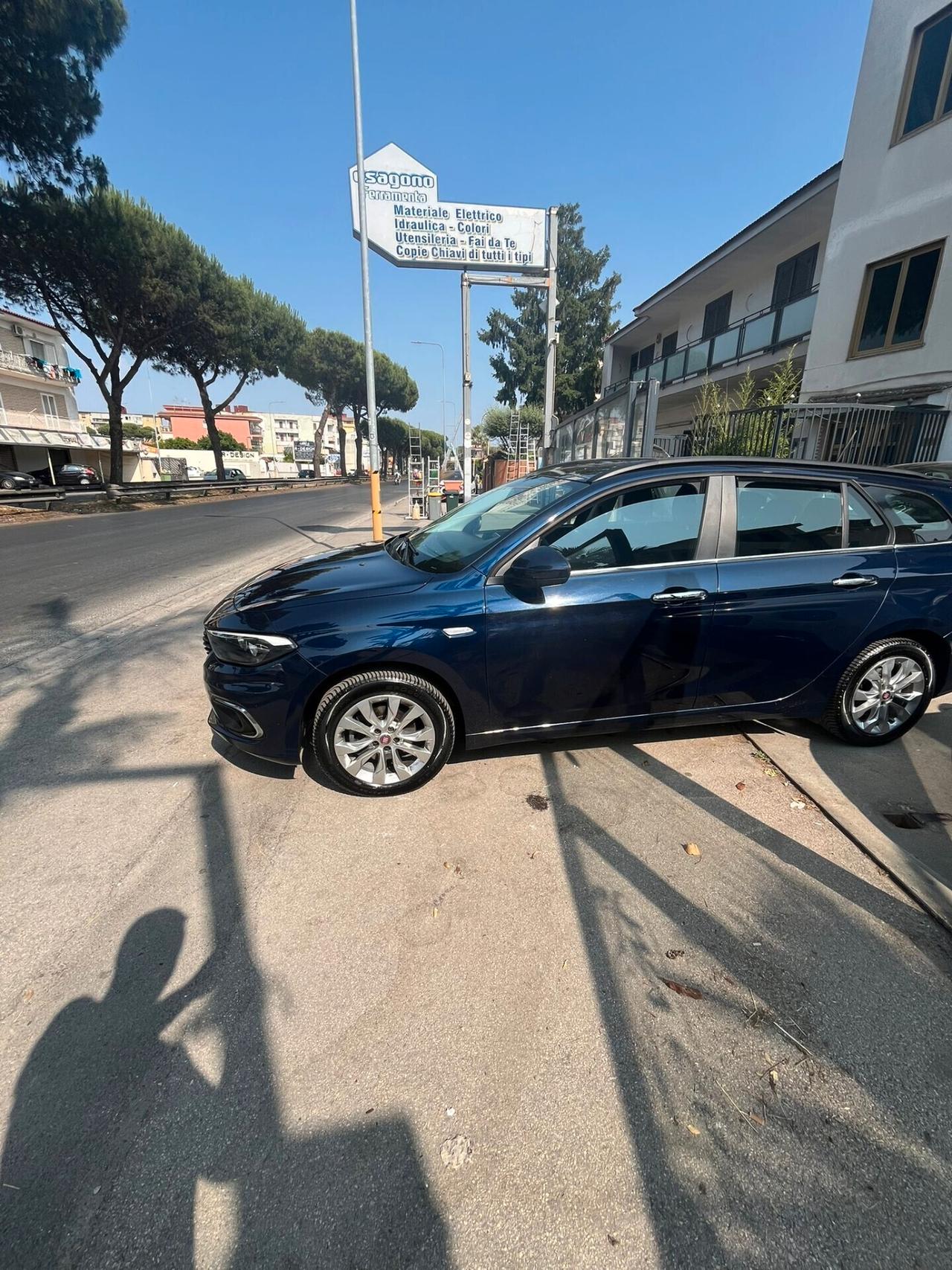 Fiat Tipo 1.6 Mjt S&S DCT SW Lounge
