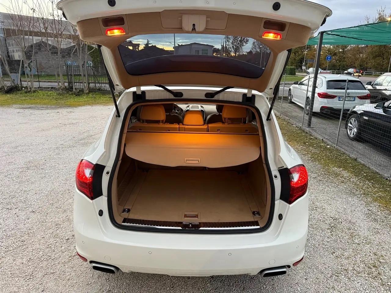 Porsche Cayenne 3.0 Diesel 245cv navi*led+pelle Euro5