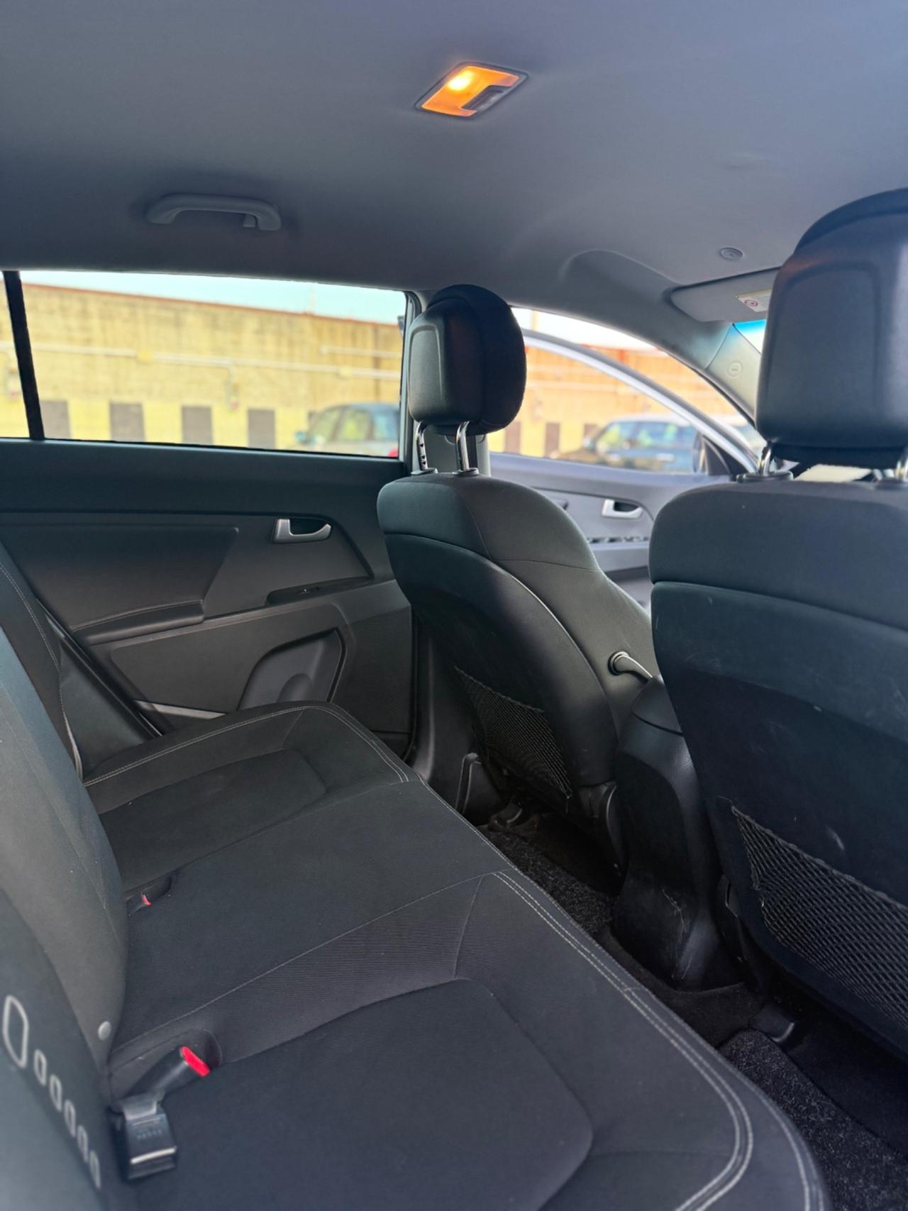 Kia Sportage 1.7 CRDI VGT 2WD Plus