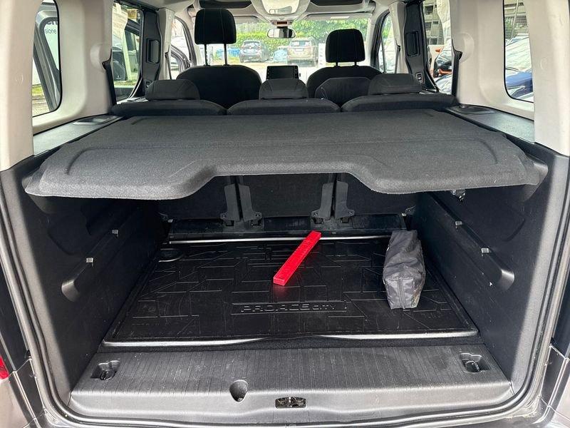 Toyota Proace City Verso 1.5D 130 CV S&S Short D A/T Luxury