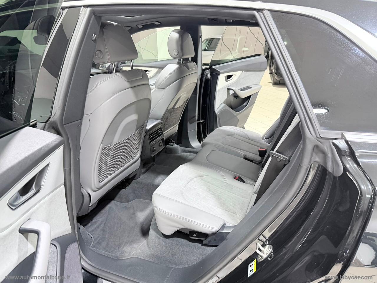 AUDI Q8 45 TDI quattro tiptronic S line ed.