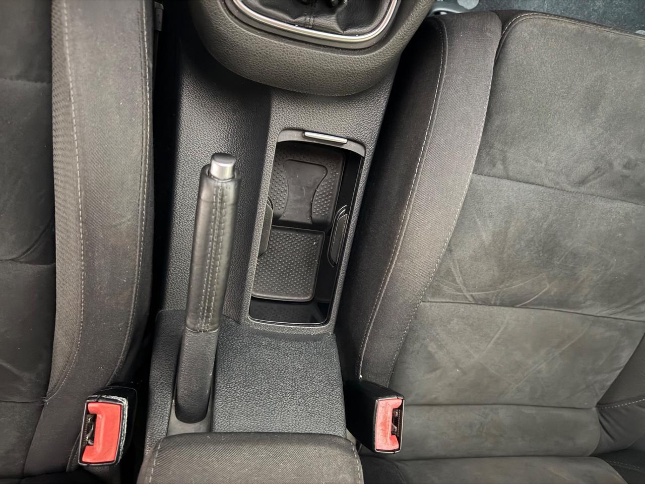 Volkswagen Golf 6 2.0 TDI 140CV Highline