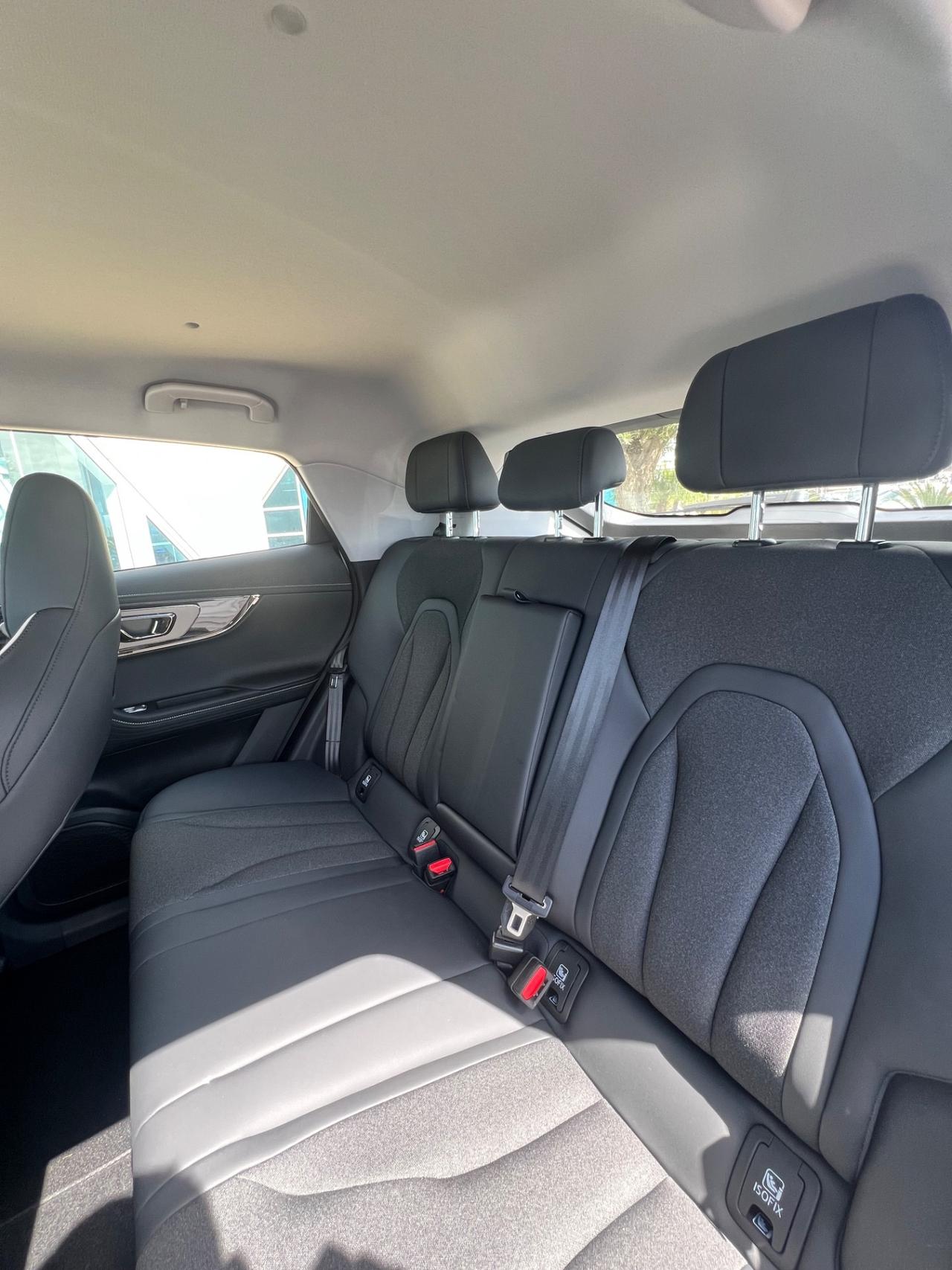 Omoda 5 1.6 TGDI 147CV aut. Anniversary Pure possibilità noleggio no scoring