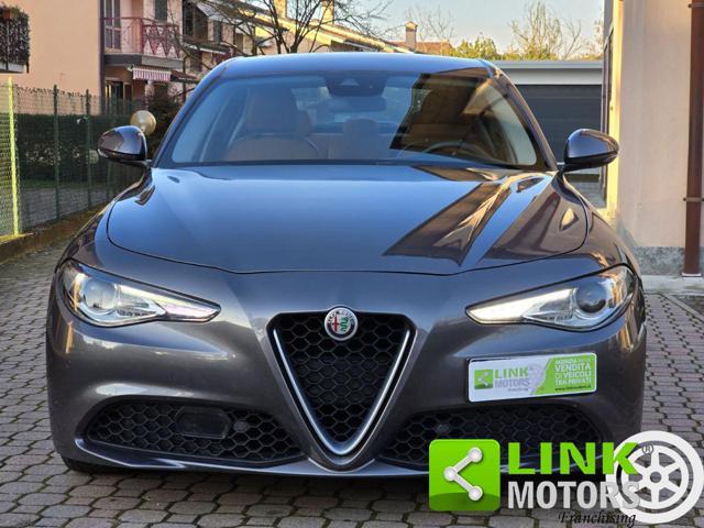 ALFA ROMEO Giulia 2.2 Turbodiesel 180 CV AT8 Business Sport