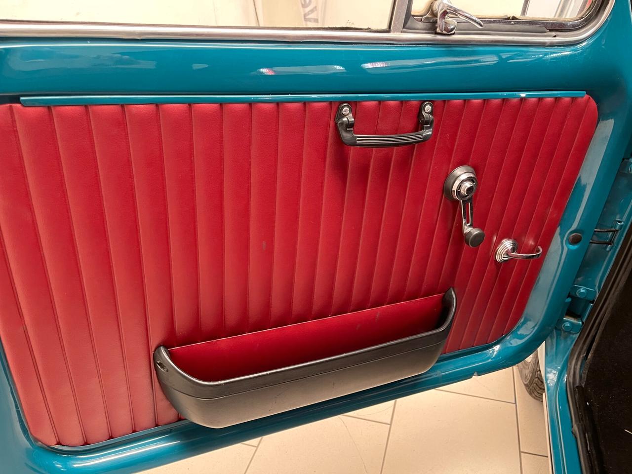 Fiat 500 F Totalmente Restaurata - LEGGi SOTTO