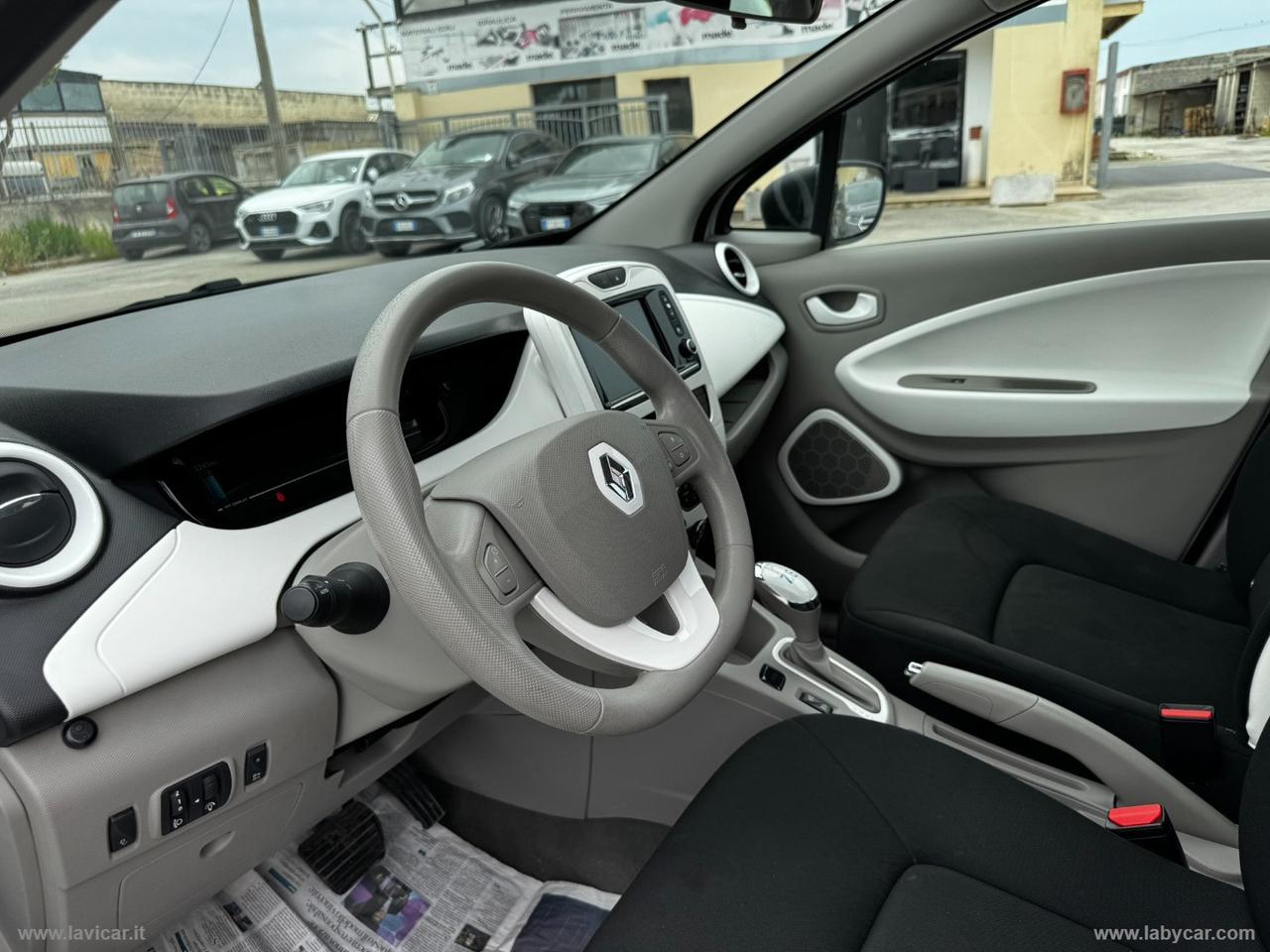 RENAULT ZOE Life Q90