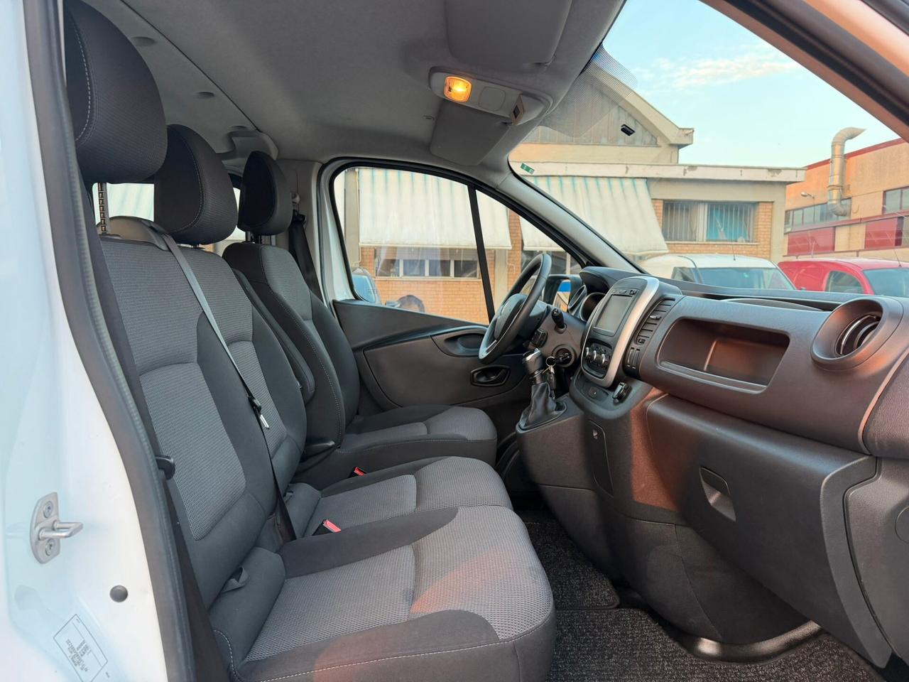 Renault Trafic T29 2.0 dCi 145CV Furgone Energy Ice